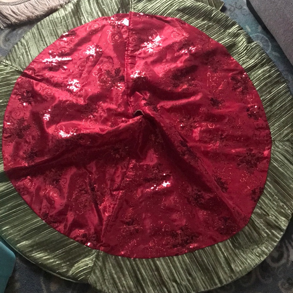 Tree Skirt